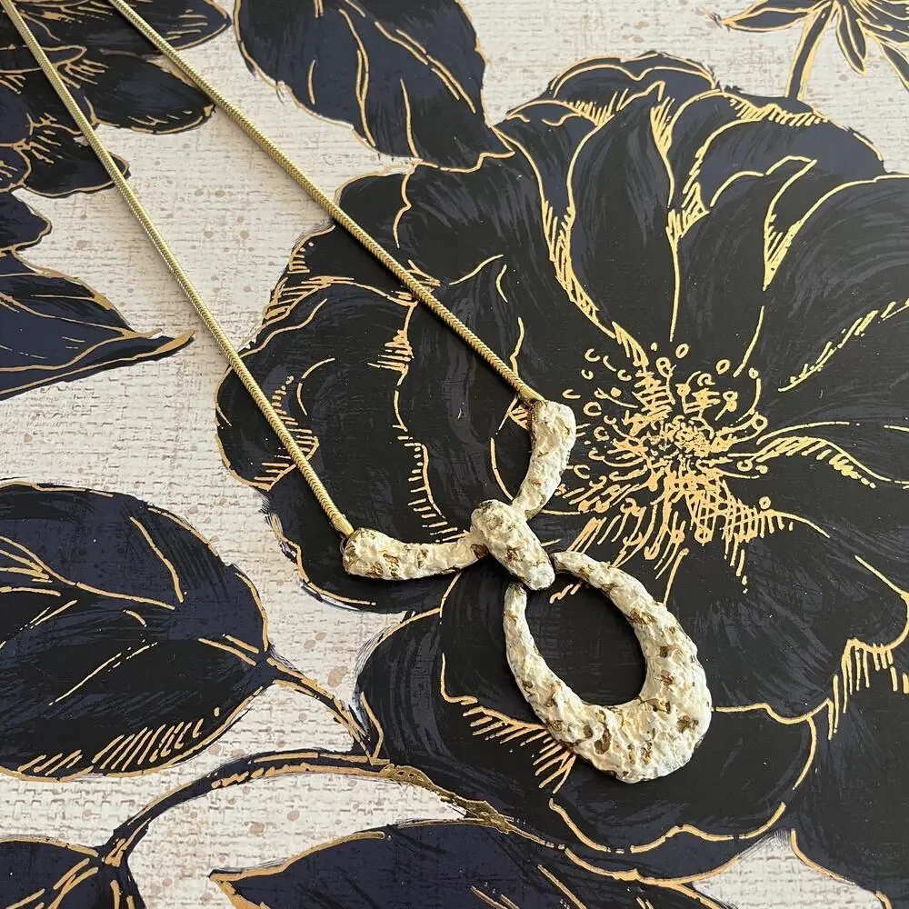 Vintage Golden Boho Pendant Necklace - Hammered Brutalist Style Painted White - Picture 4 of 7